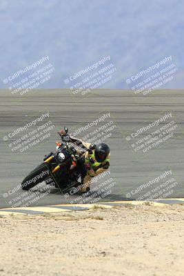 media/Mar-13-2022-SoCal Trackdays (Sun) [[112cf61d7e]]/Bowl Exit (1110am)/